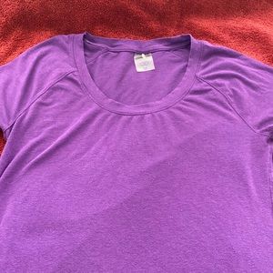 Round neck athletic shirt by CALIA by Carrie Underwood